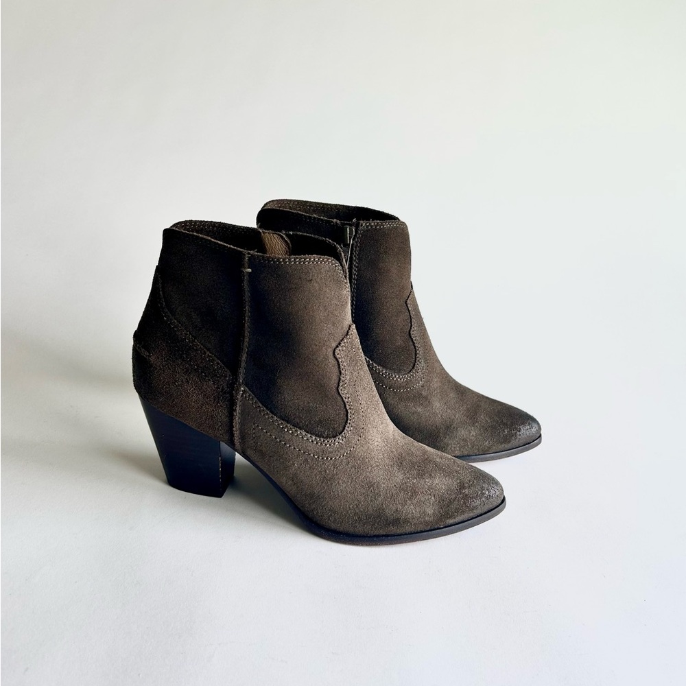 Frye Olive Green Suede Genuine Leather Heeled Ankle Boots size 8.5